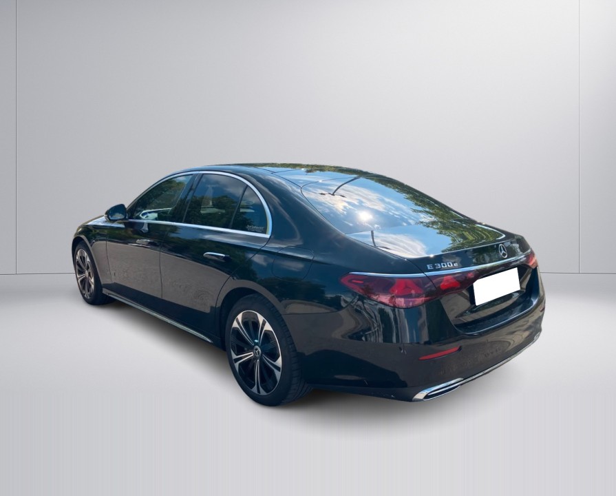 MERCEDES-BENZ E-Class 2024 — imagine 5