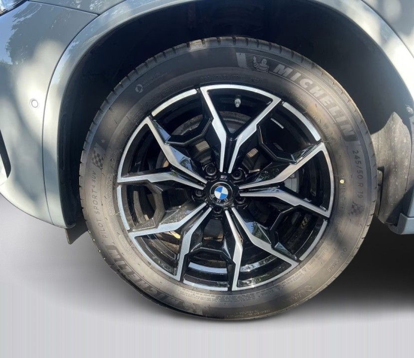 BMW X4 xDrive20i M-Sport - foto 12