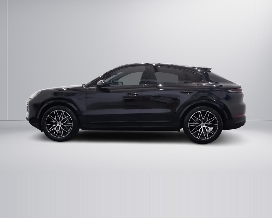 PORSCHE Cayenne Coupe 2023 — imagine 16