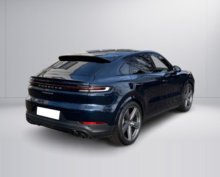 PORSCHE Cayenne Coupe 2023 — imagine 17