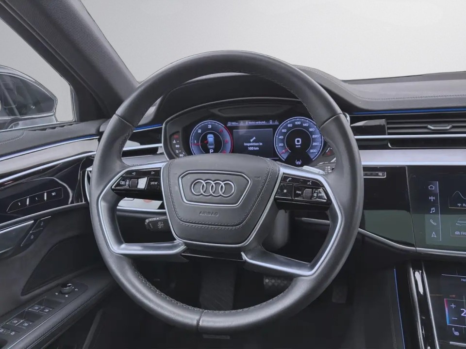 AUDI A8 2022 — imagine 18