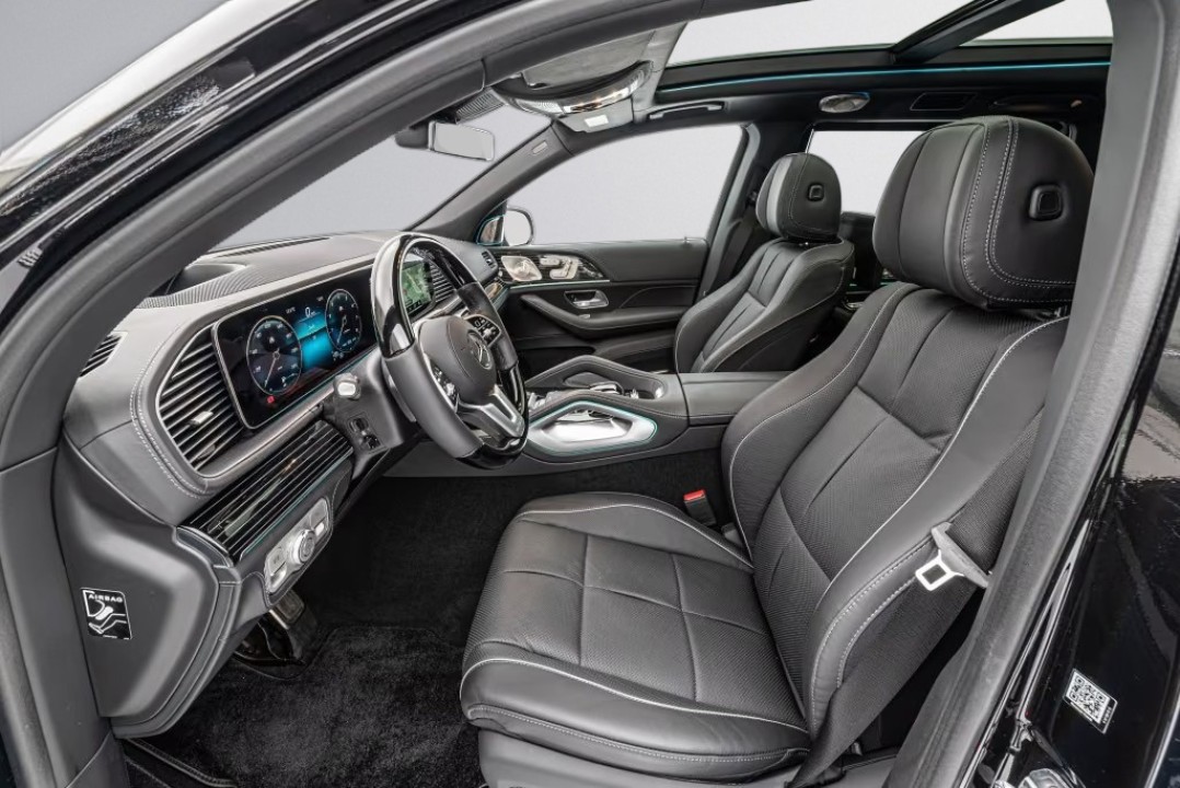 Mercedes-Maybach GLS 600 - foto 11