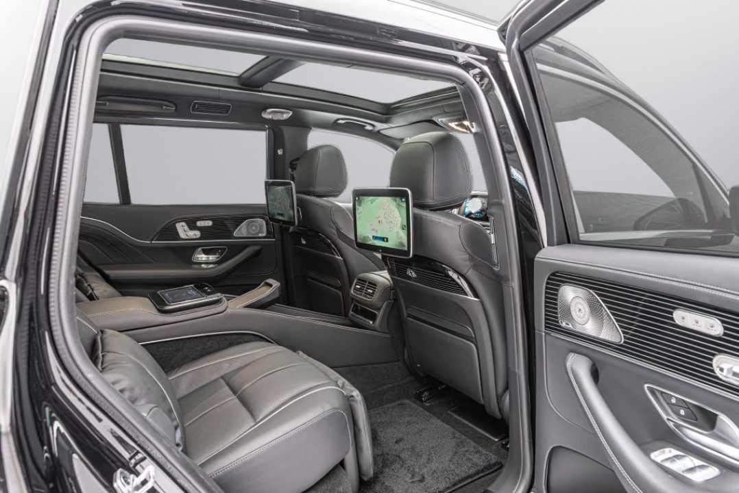 Mercedes-Maybach GLS 600 - foto 19