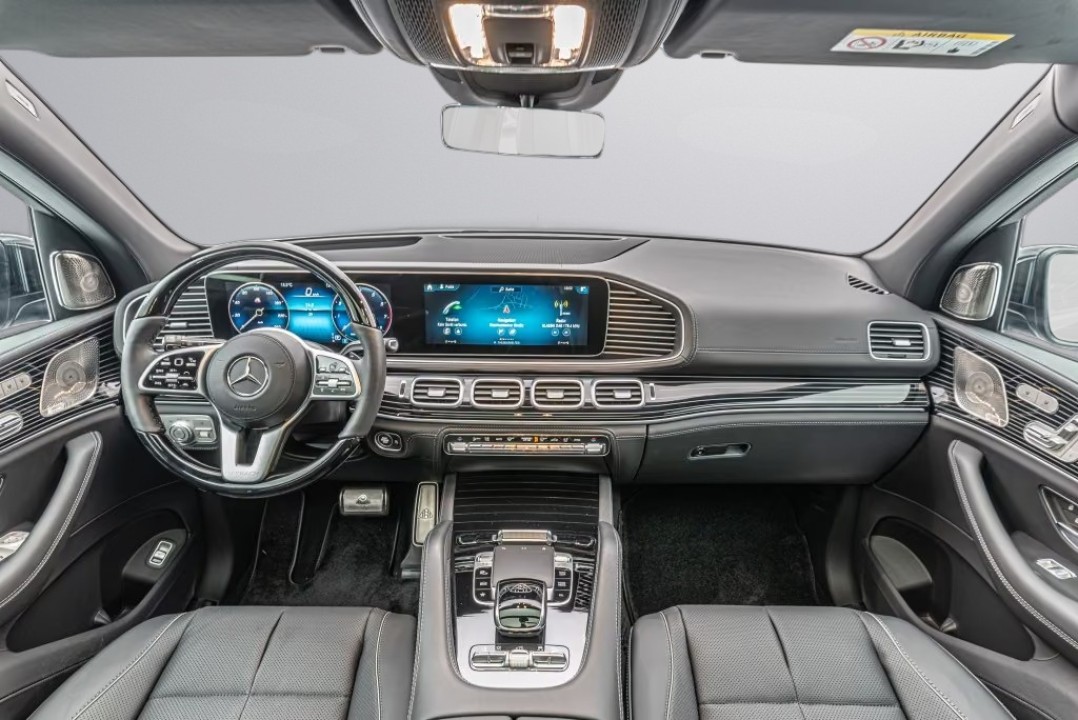 Mercedes-Maybach GLS 600 - foto 24