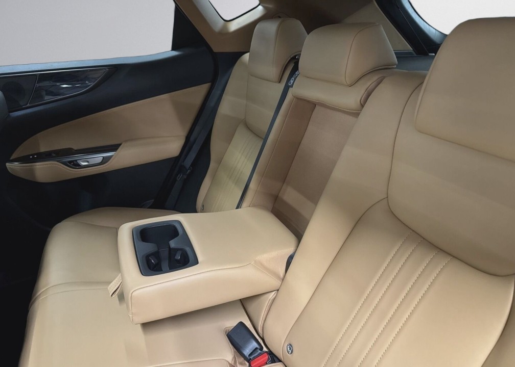 LEXUS NX 2025 — imagine 20