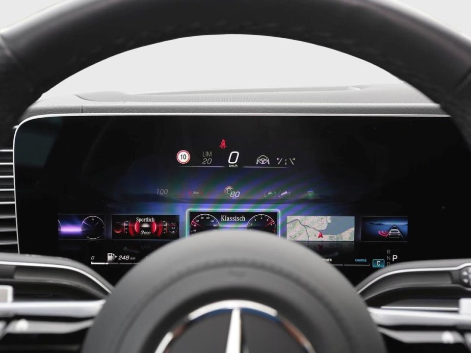 Mercedes-Benz GLE Coupé 300d 4MATIC AMG Line - foto 15