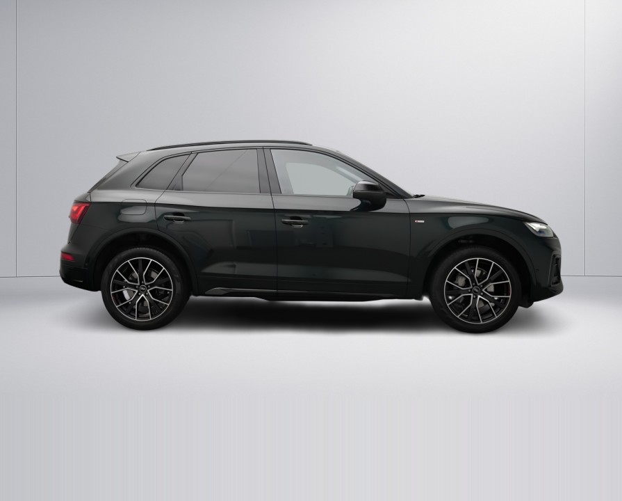 AUDI Q5 2023 — imagine 2