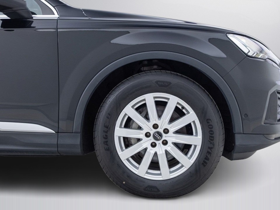 AUDI Q7 2021 — imagine 14