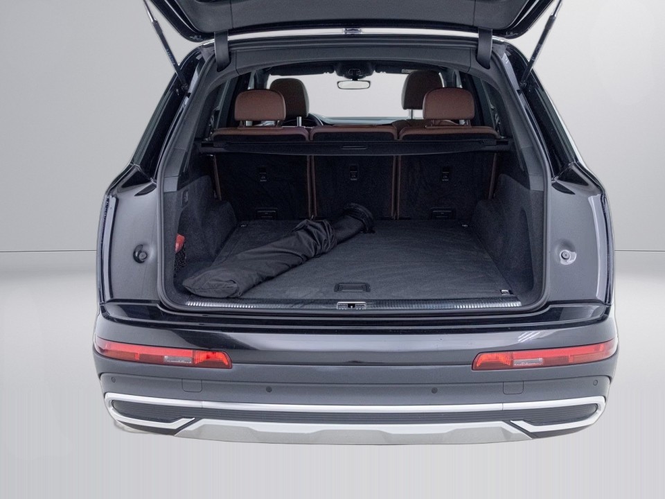 AUDI Q7 2021 — imagine 12