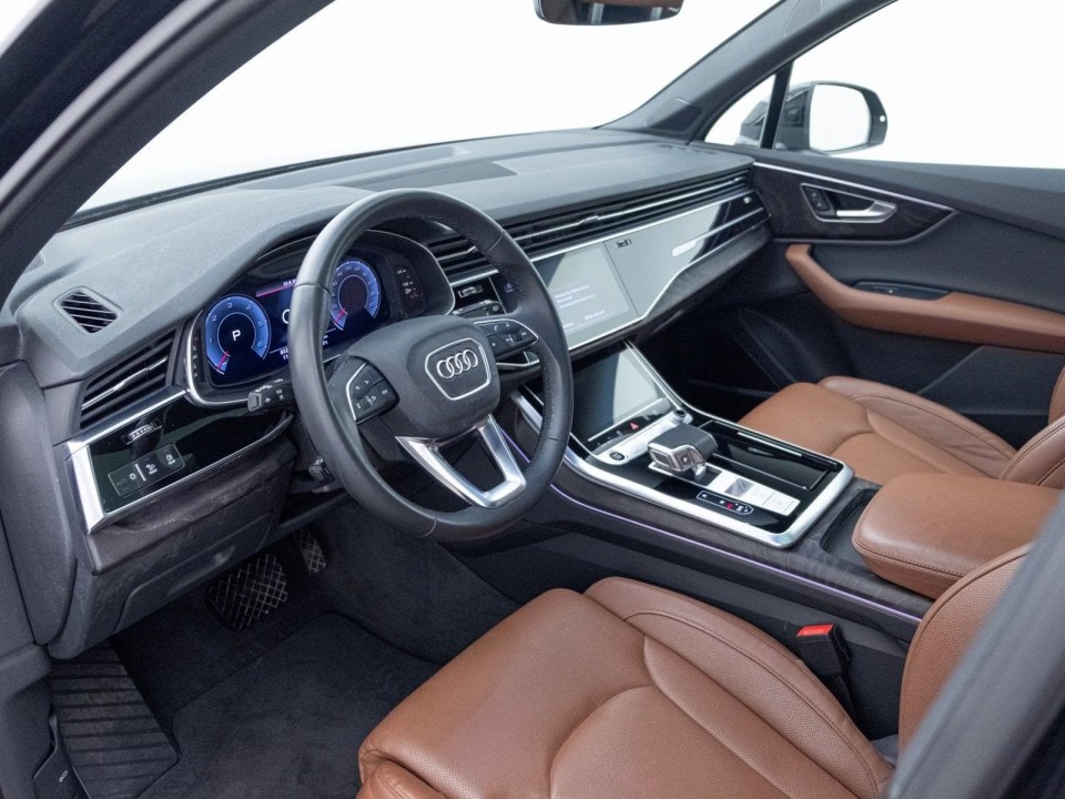 Audi Q7 45TDI - foto 10