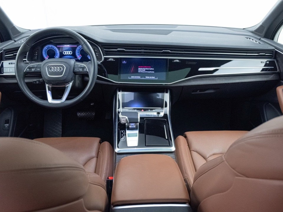 Audi Q7 45TDI - foto 9
