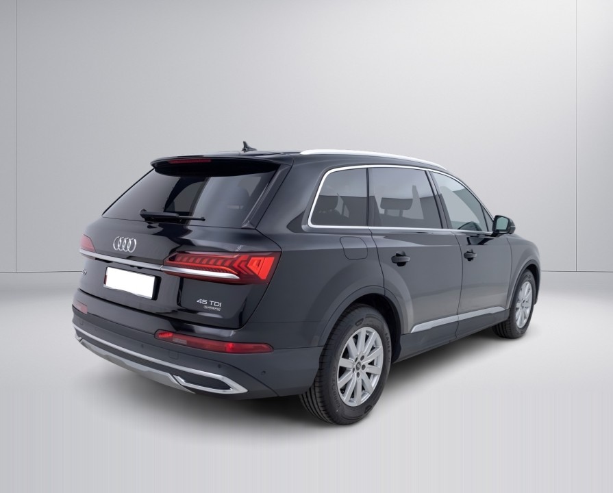Audi Q7 45TDI (2)
