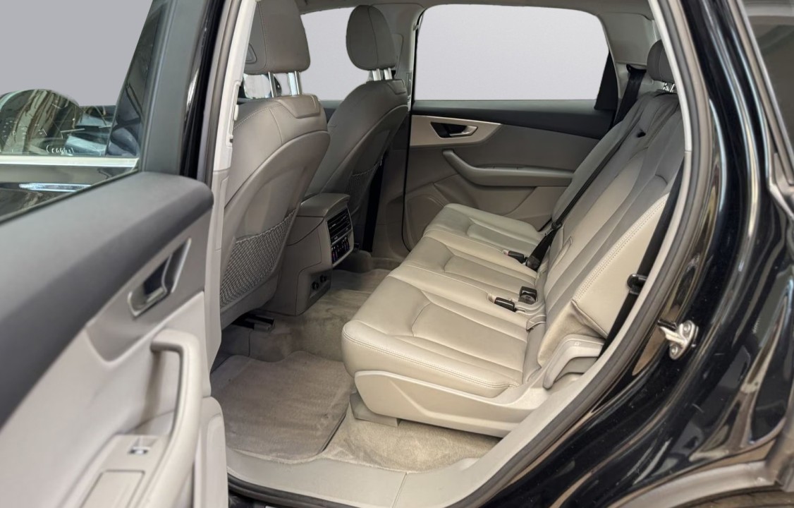 Audi Q7 50TDI - foto 12