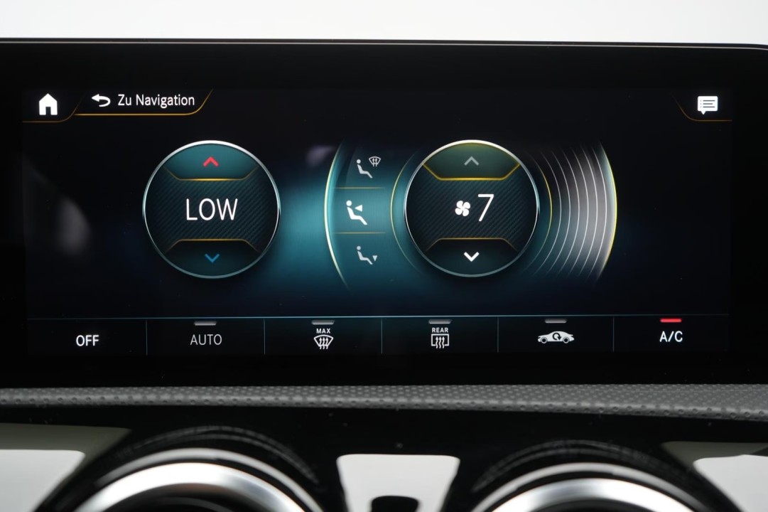 Mercedes-Benz CLA 35 AMG 4MATIC - foto 25