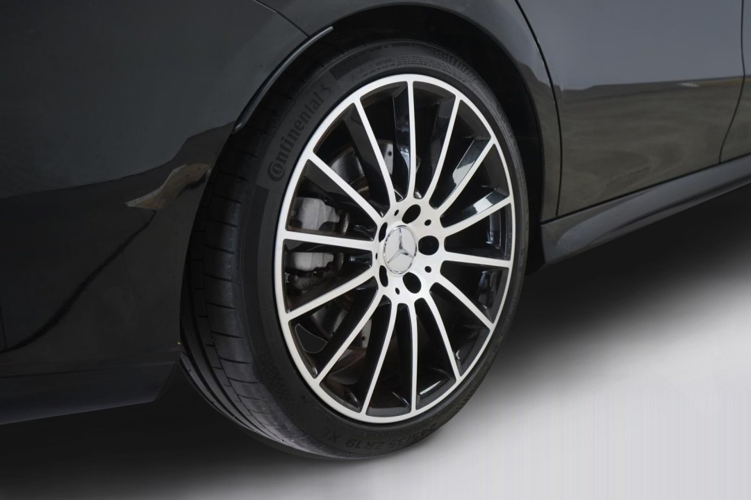 Mercedes-Benz CLA 35 AMG 4MATIC - foto 42
