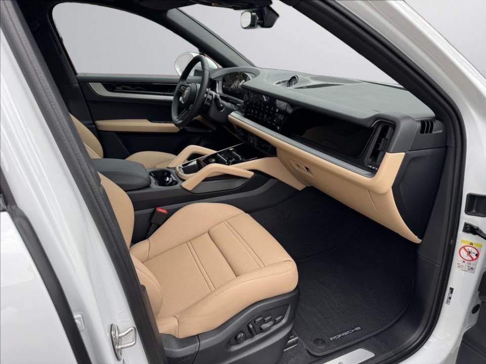 Porsche Cayenne Coupe - foto 13