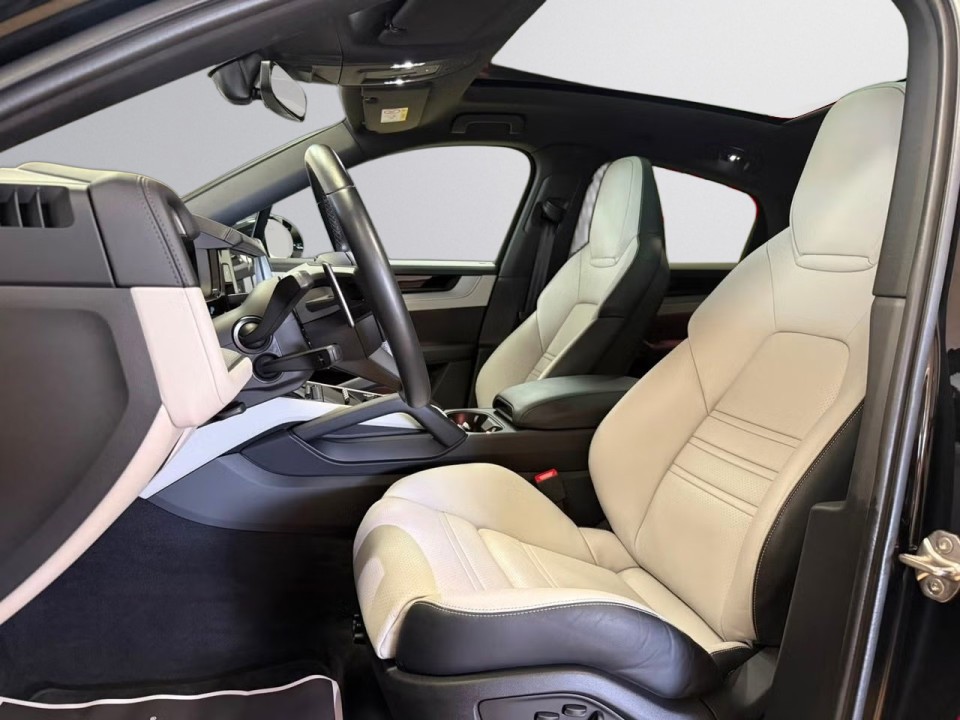 Porsche Cayenne Coupe E-Hybrid - foto 15
