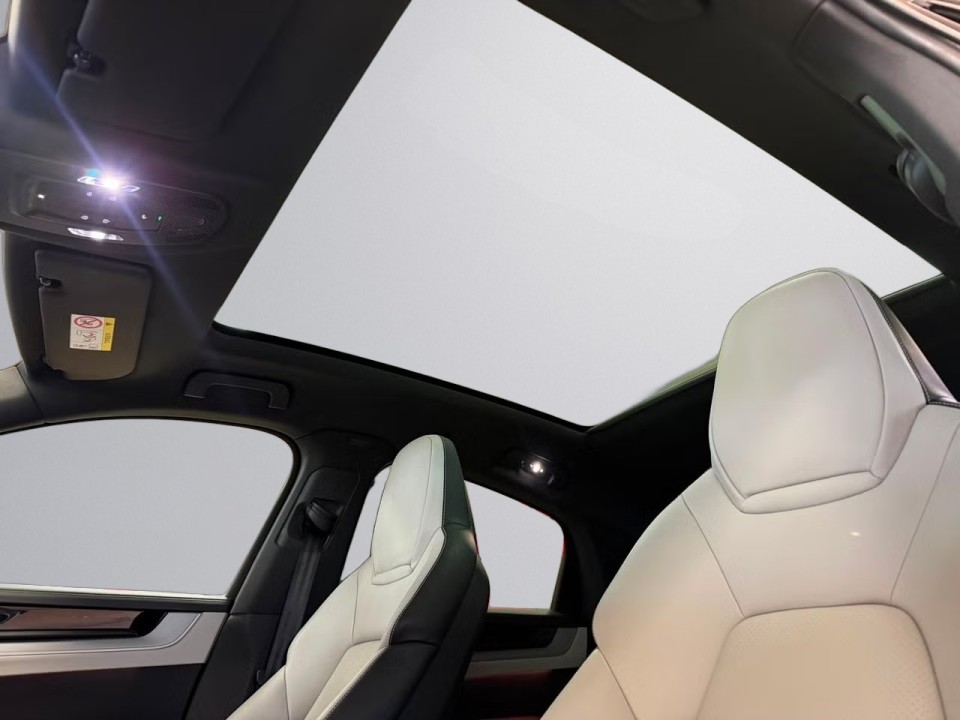 Porsche Cayenne Coupe E-Hybrid - foto 23