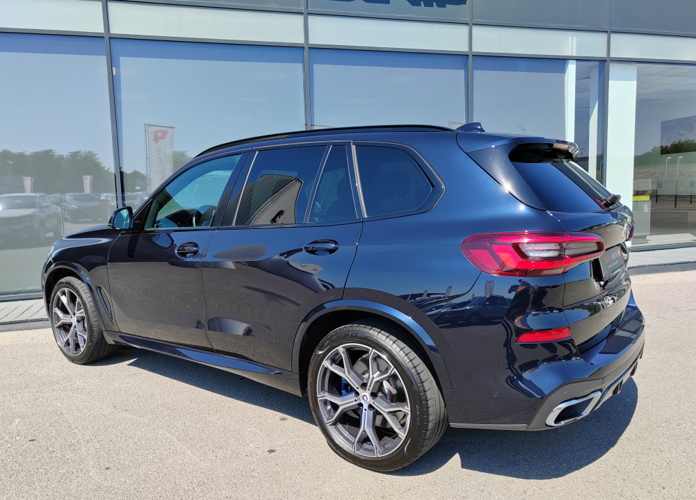 BMW X5 xDrive40d M-Sport (5)