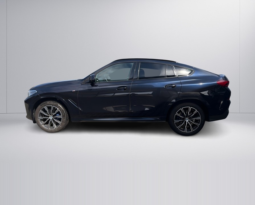 BMW X6 2023 — imagine 16