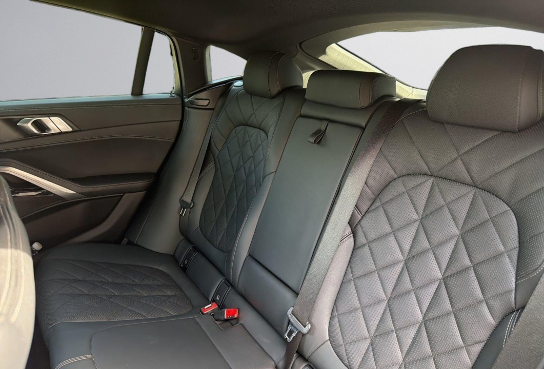 BMW X6 2023 — imagine 20