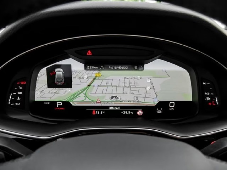 Audi Q8 55TFSI quattro tiptronic (5)