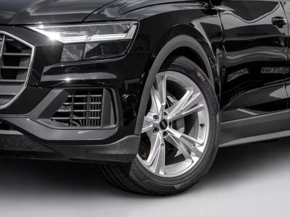 AUDI Q8 2022 — imagine 19
