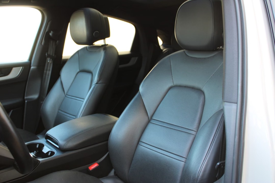 Porsche Cayenne Coupe - foto 13