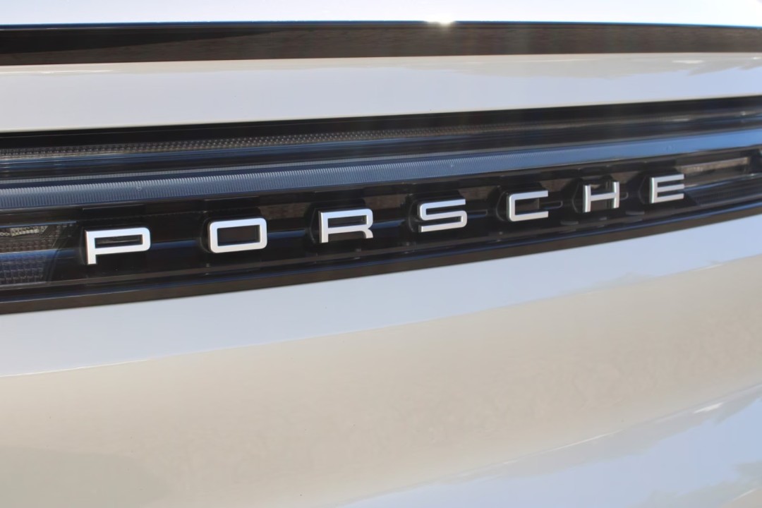 Porsche Cayenne Coupe - foto 43