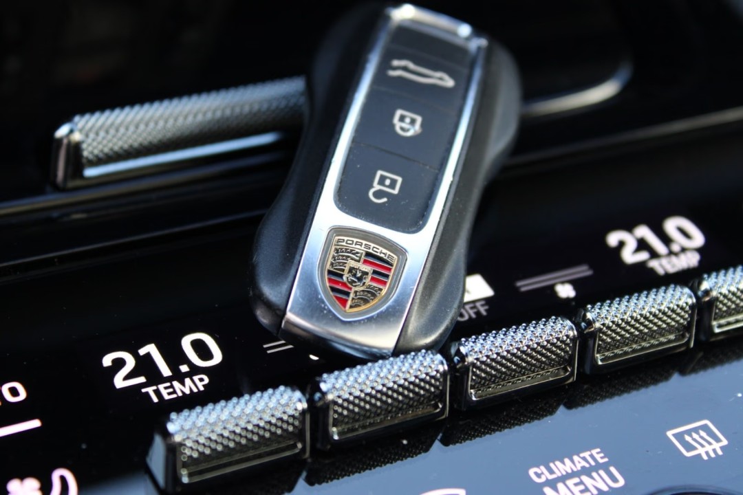 Porsche Cayenne Coupe - foto 15