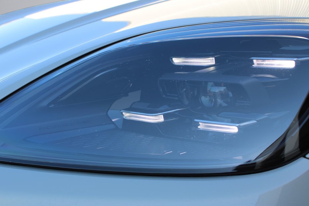 Porsche Cayenne Coupe - foto 41