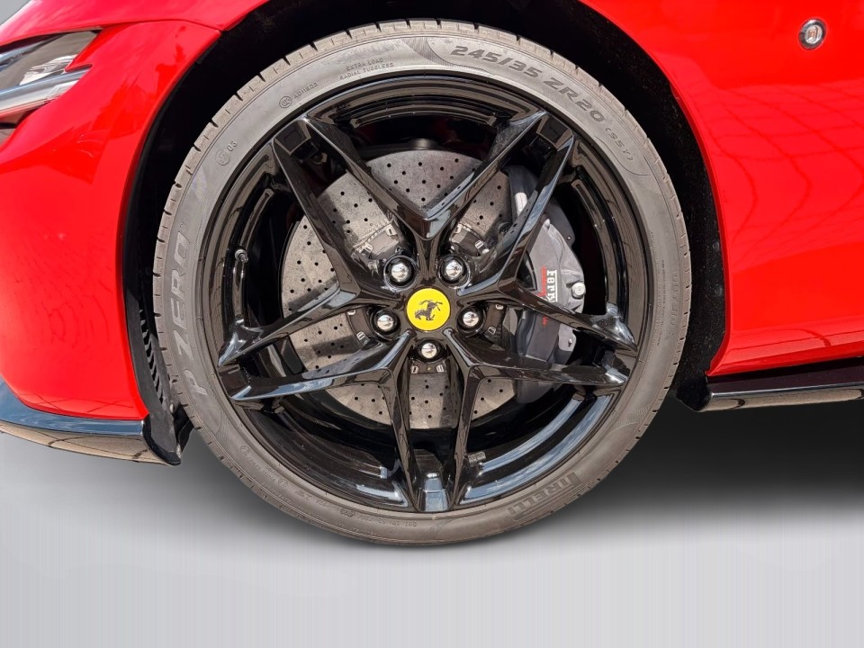 Ferrari Roma - foto 25
