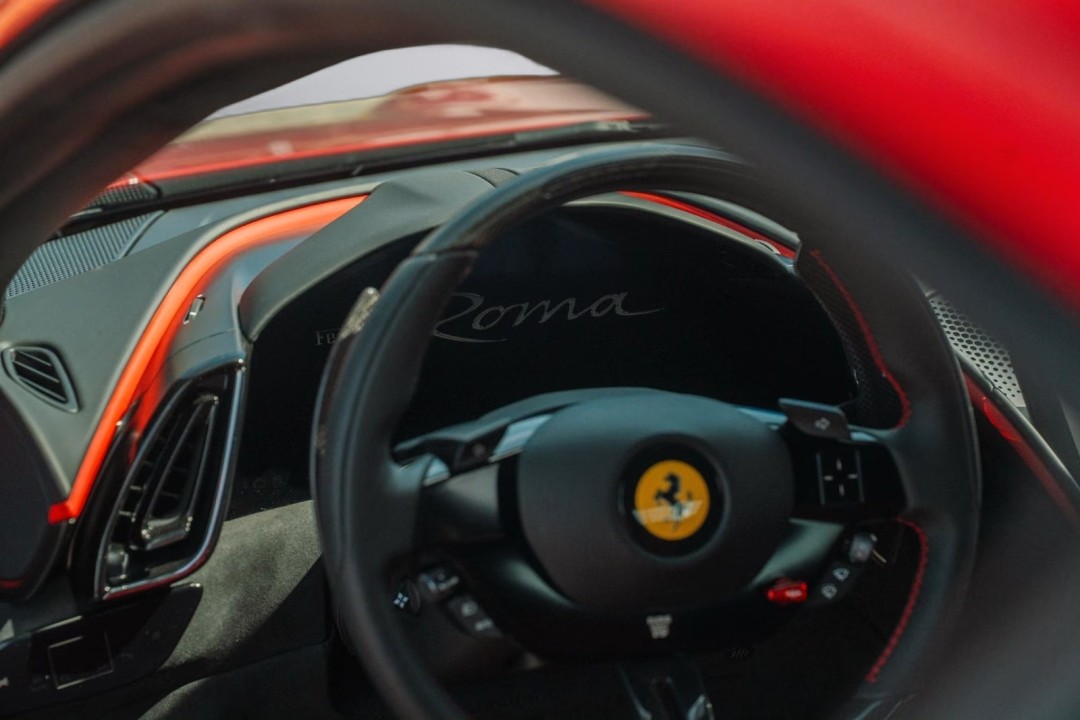 Ferrari Roma - foto 12