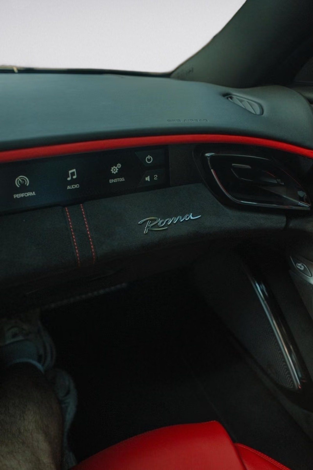 Ferrari Roma - foto 19