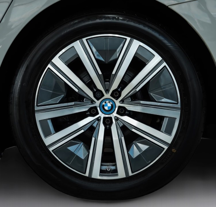 BMW i7 xDrive60 Pure Design - foto 26