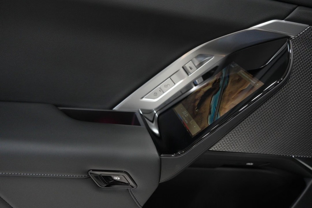 BMW i7 xDrive60 Pure Design - foto 15
