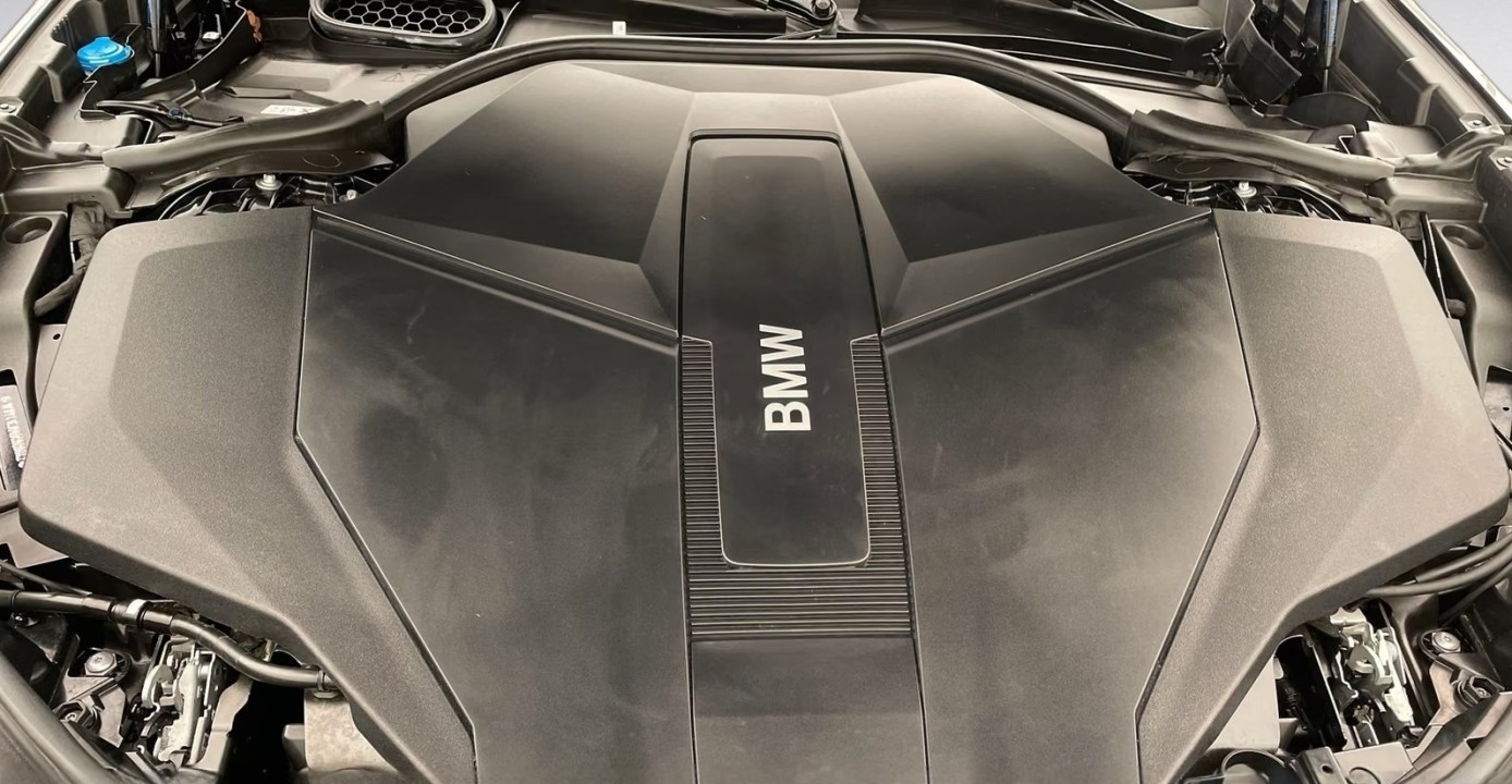 BMW i7 eDrive50 - foto 12