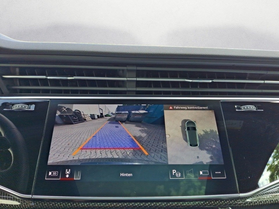 Audi Q8 55TFSI quattro tiptronic - foto 15