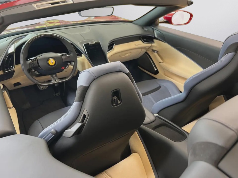 FERRARI Roma 2025 — imagine 18