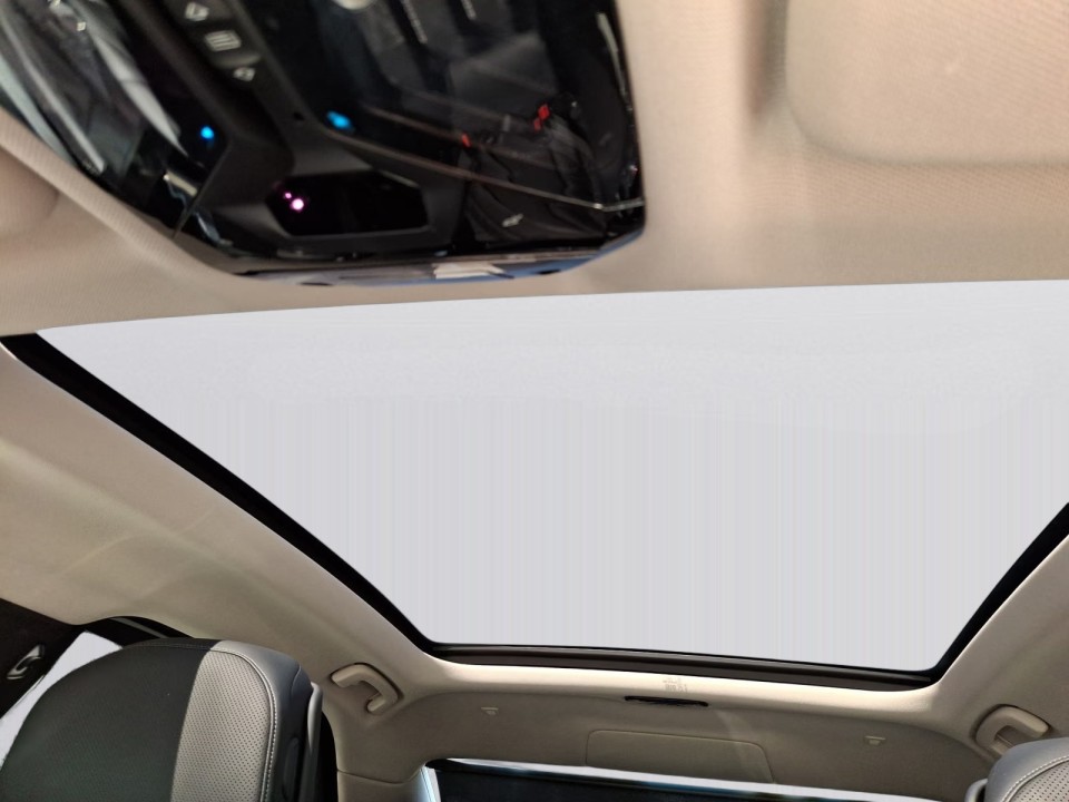 BMW i7 eDrive50 - foto 11
