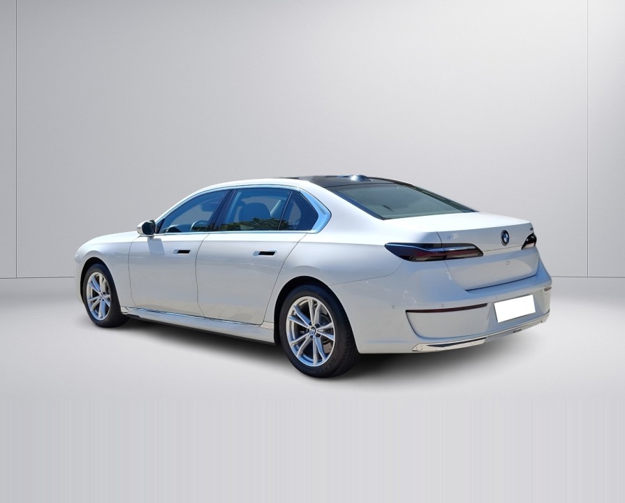 BMW i7 eDrive50 (4)