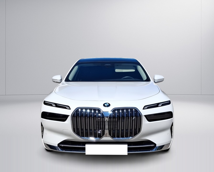 BMW i7 eDrive50 (2)
