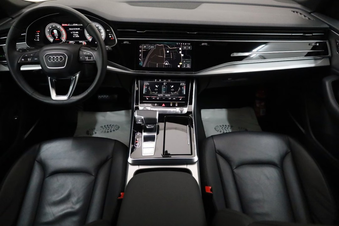 Audi Q8 55TFSI quattro tiptronic - foto 12