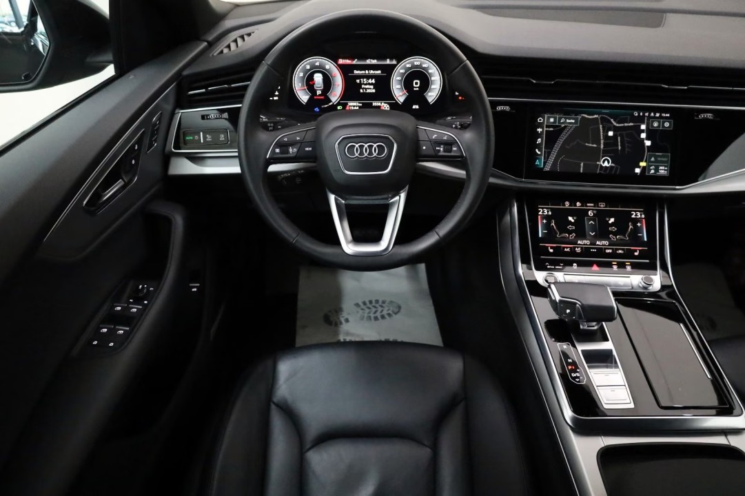 Audi Q8 55TFSI quattro tiptronic - foto 14