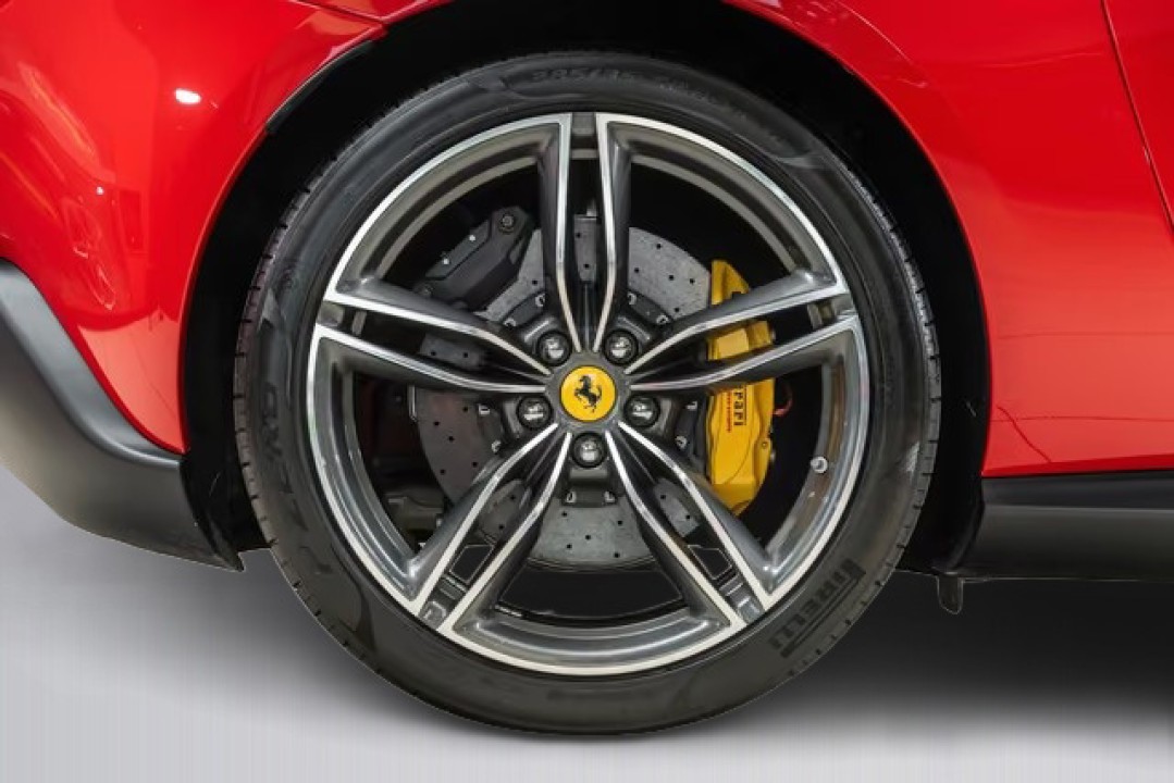 Ferrari Roma - foto 43