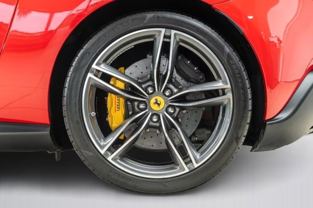 Ferrari Roma - foto 44