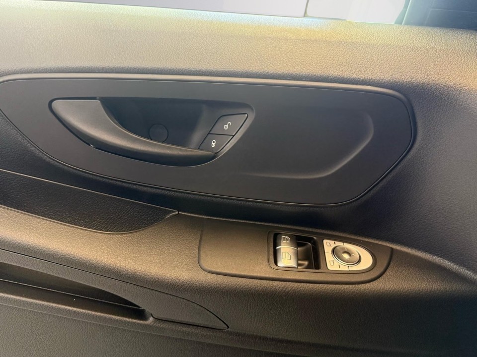 Mercedes-Benz Vito 114 CDI Tourer Pro Long - foto 15