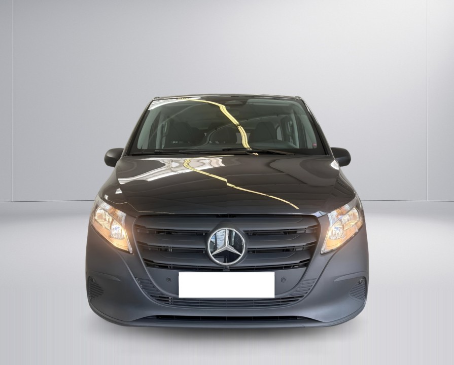 MERCEDES-BENZ Vito 2025 — imagine 2