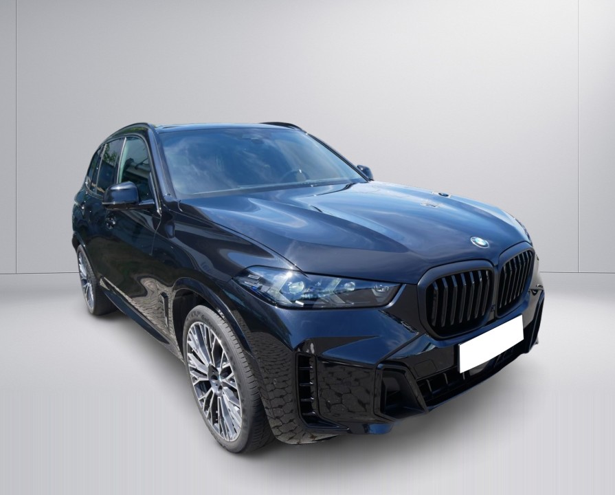 BMW X5 2023 — imagine 1