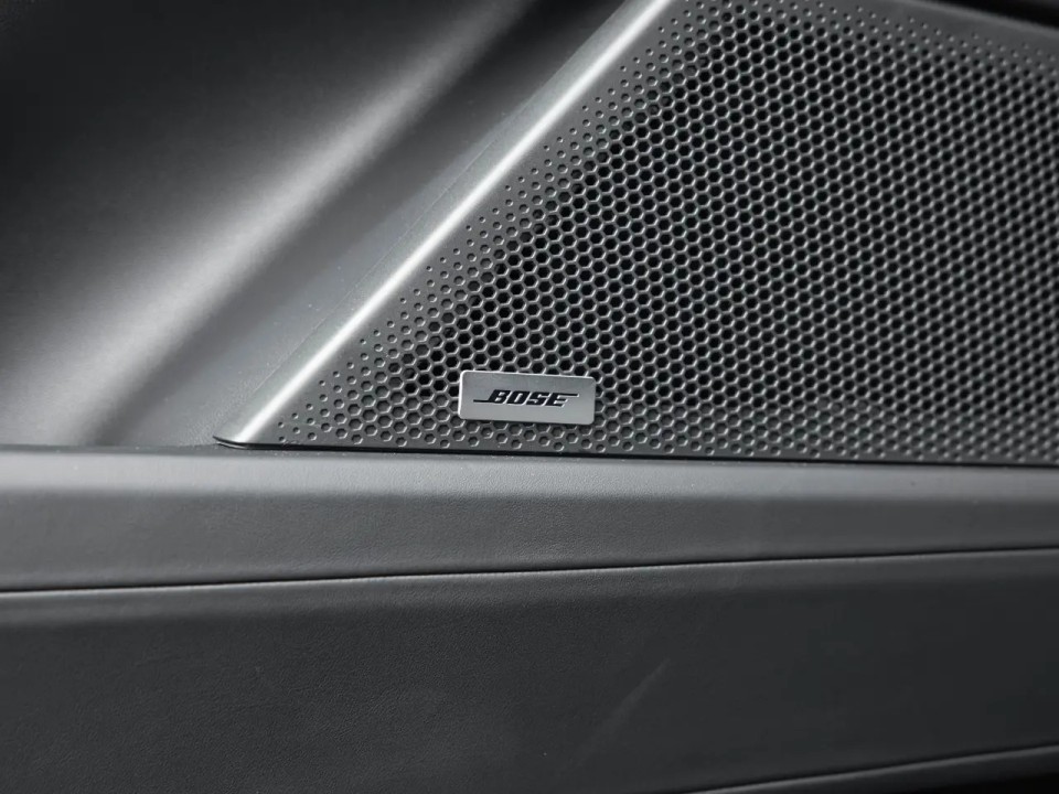 Porsche Cayenne - foto 25
